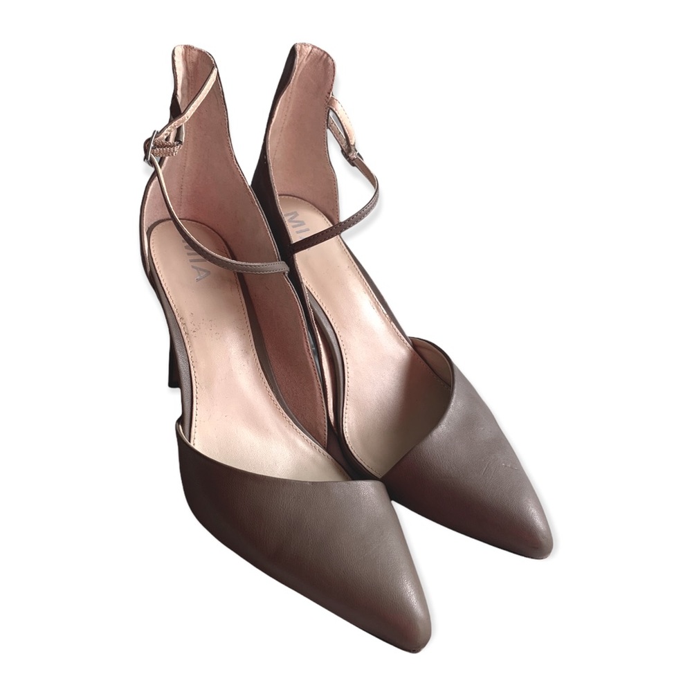 Mia grey leather pointy French tip heel sandal